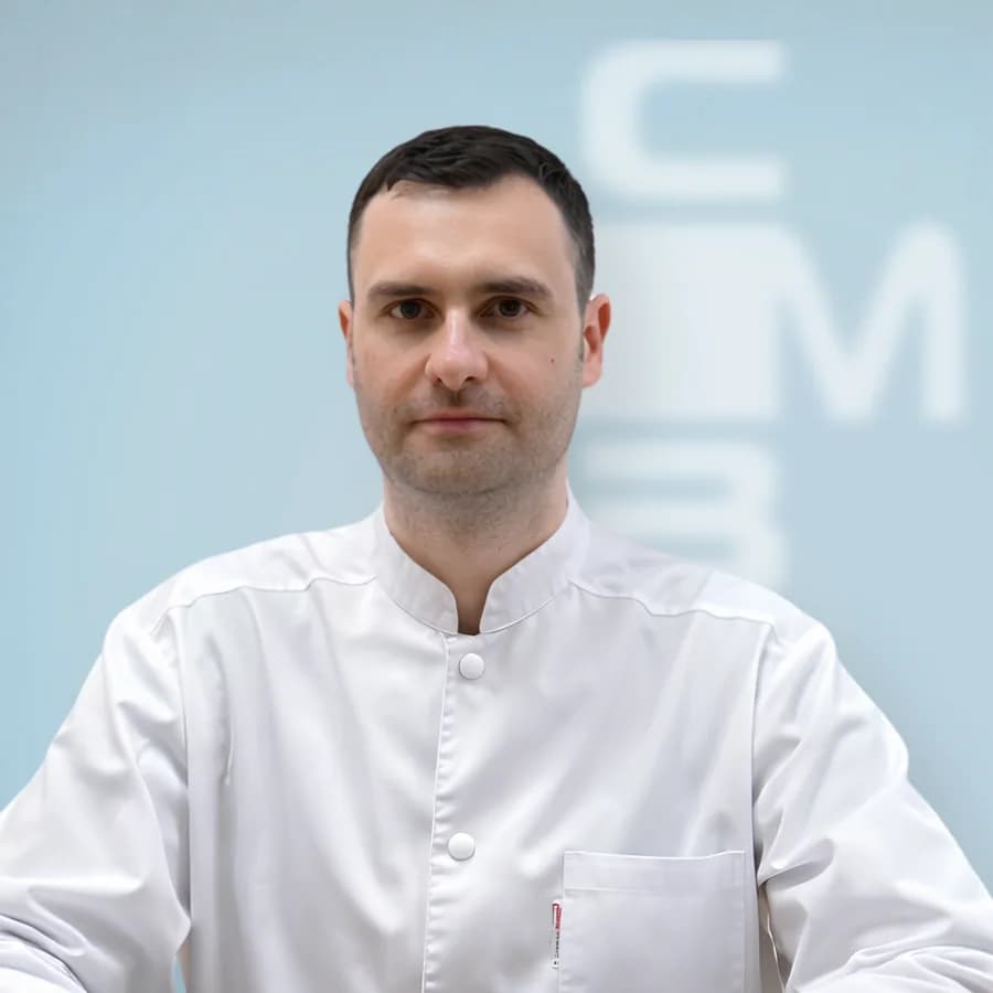 Dr. Tomescu Mircea
